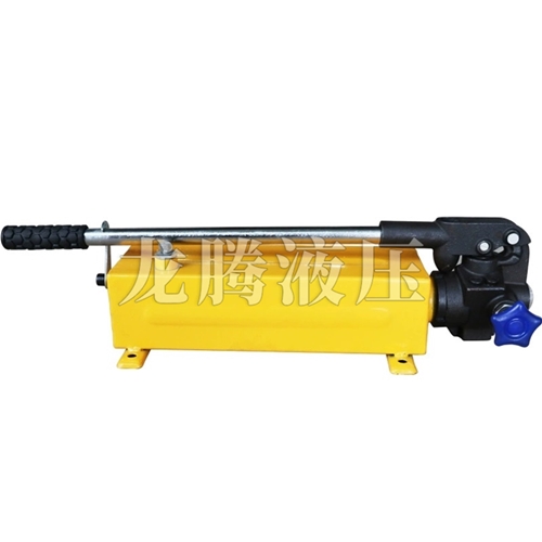 液壓泵為軋鋼機提供驅動力